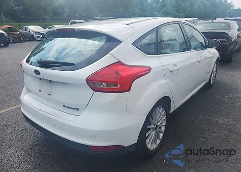 2017 Ford Focus Bev z USA, uszkodzony, nr VIN 1FADP3R46HL239525